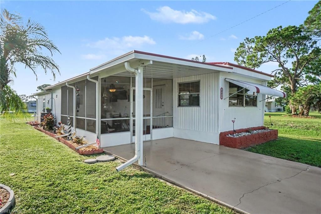 881 Homestead DR, NORTH FORT MYERS, FL 33917 — photo 4