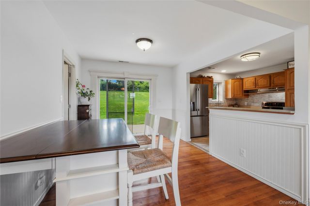 28 Hilltop Drive, Mahopac, NY 10541