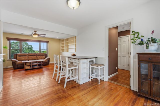 28 Hilltop Drive, Mahopac, NY 10541