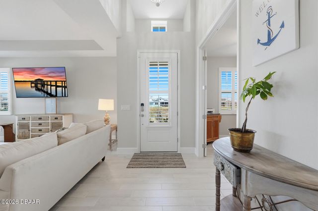 896 Coral Reef Way, Daytona Beach, FL 32124