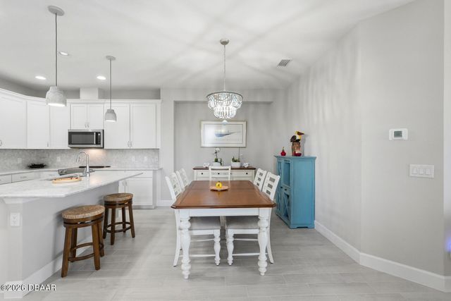 896 Coral Reef Way, Daytona Beach, FL 32124