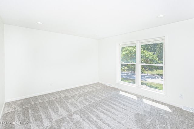 2319 KNIGHT VALLEY DRIVE, Jefferson City, MO 65101