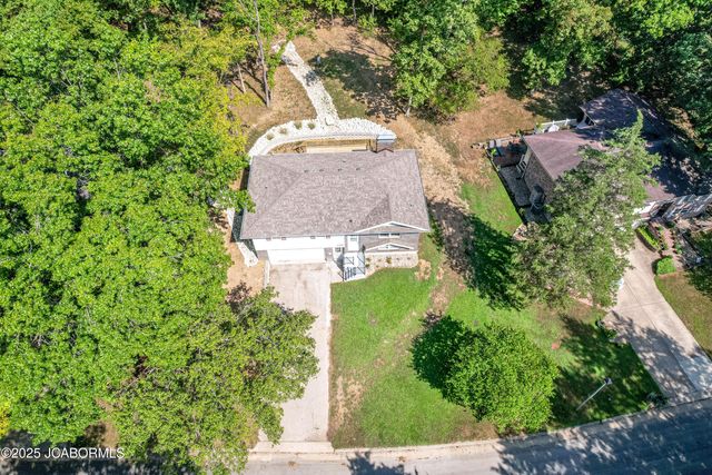 2319 KNIGHT VALLEY DRIVE, Jefferson City, MO 65101