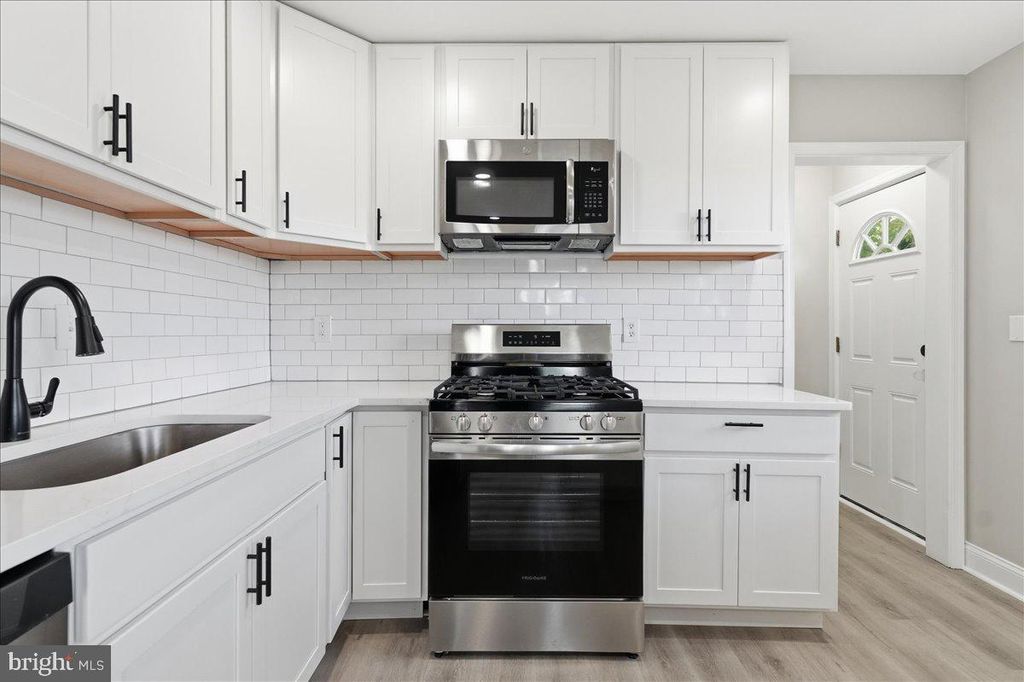 Image 16 of property listing at 6305 CARLYNN AVE, Baltimore, MD 21207