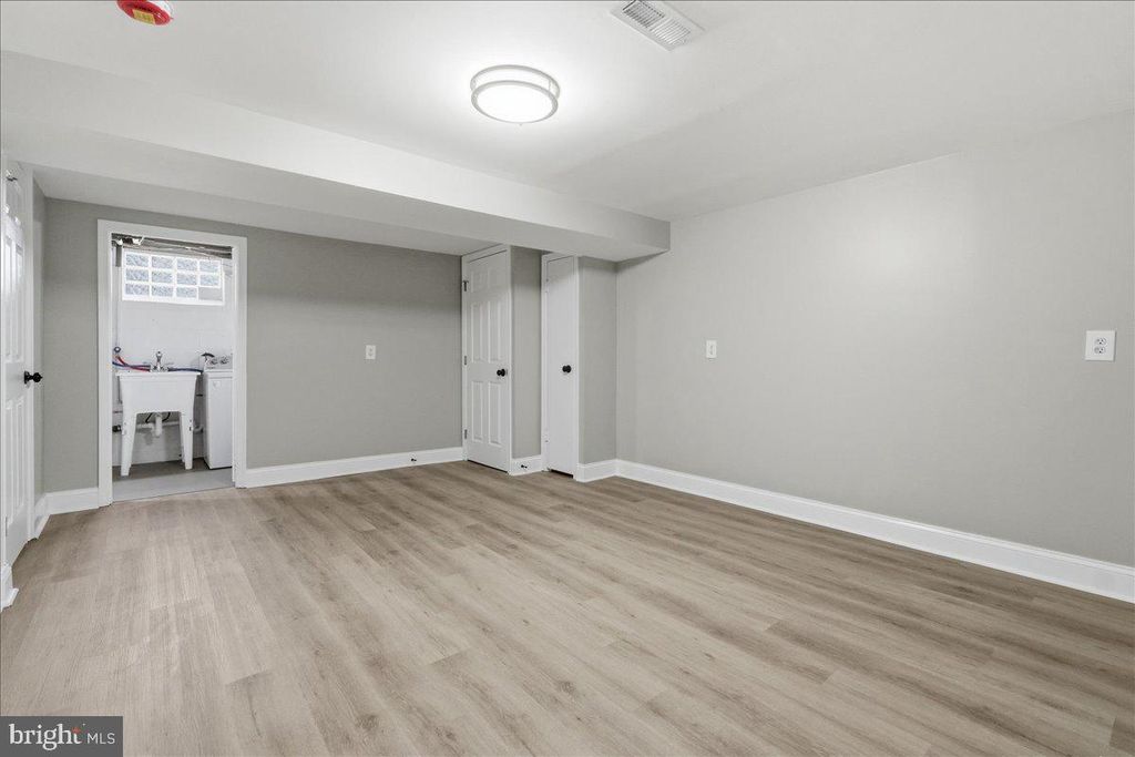 Image 23 of property listing at 6305 CARLYNN AVE, Baltimore, MD 21207