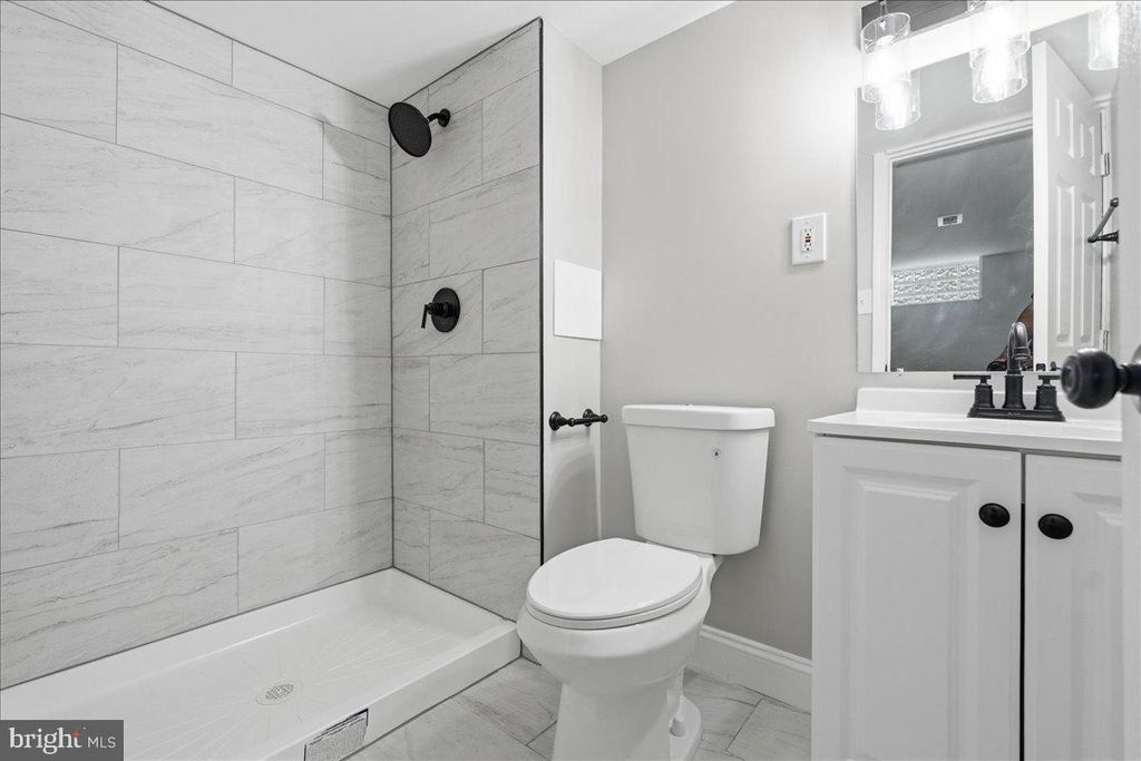 Image 24 of property listing at 6305 CARLYNN AVE, Baltimore, MD 21207