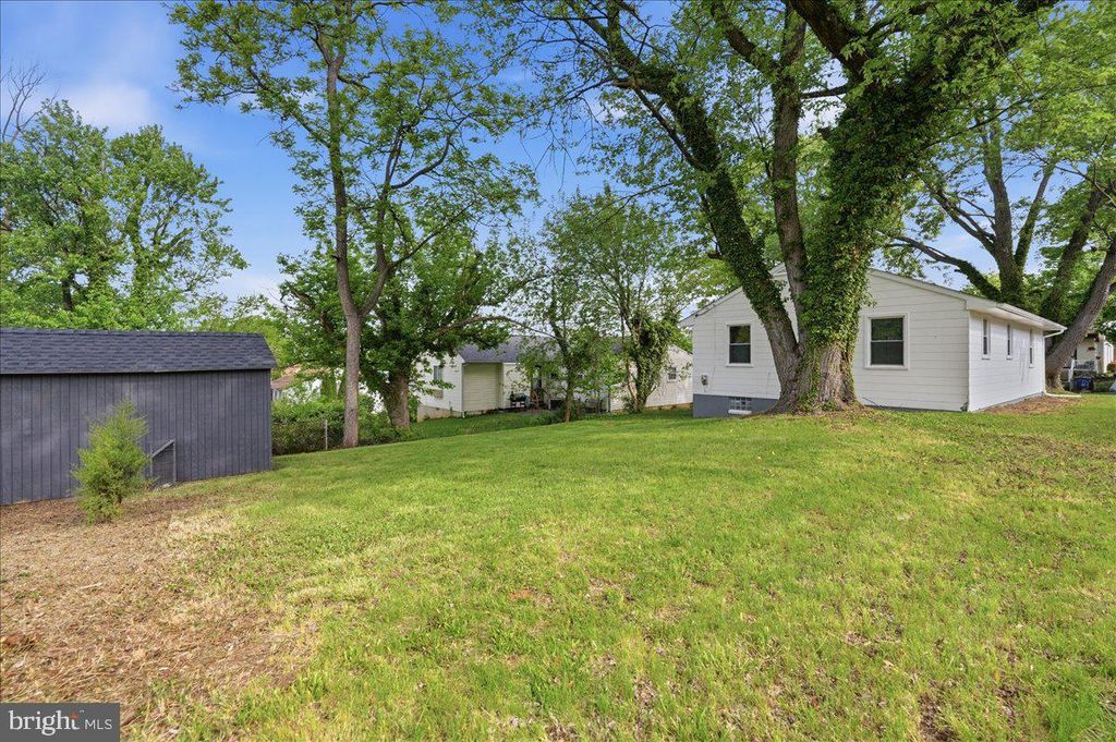 Image 30 of property listing at 6305 CARLYNN AVE, Baltimore, MD 21207