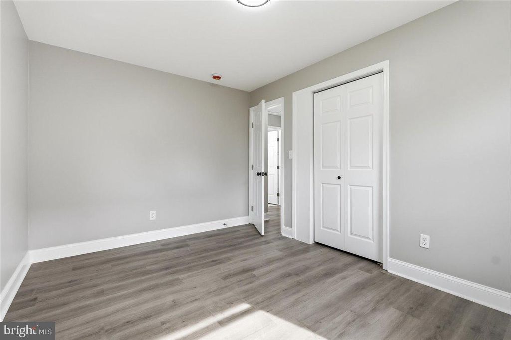 Image 9 of property listing at 6305 CARLYNN AVE, Baltimore, MD 21207