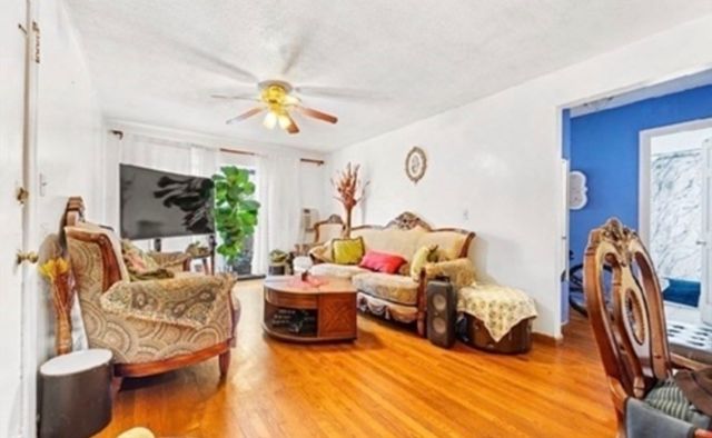 39 Crescent Ave 9, Chelsea, MA 02150