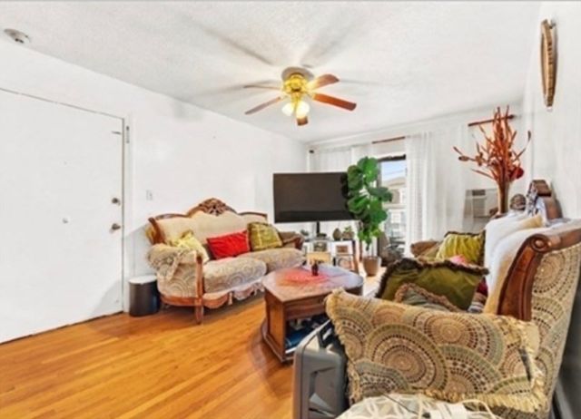 39 Crescent Ave 9, Chelsea, MA 02150