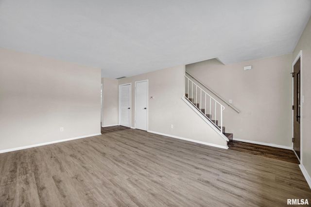 4613 W MEROL Court, Peoria, IL 61604