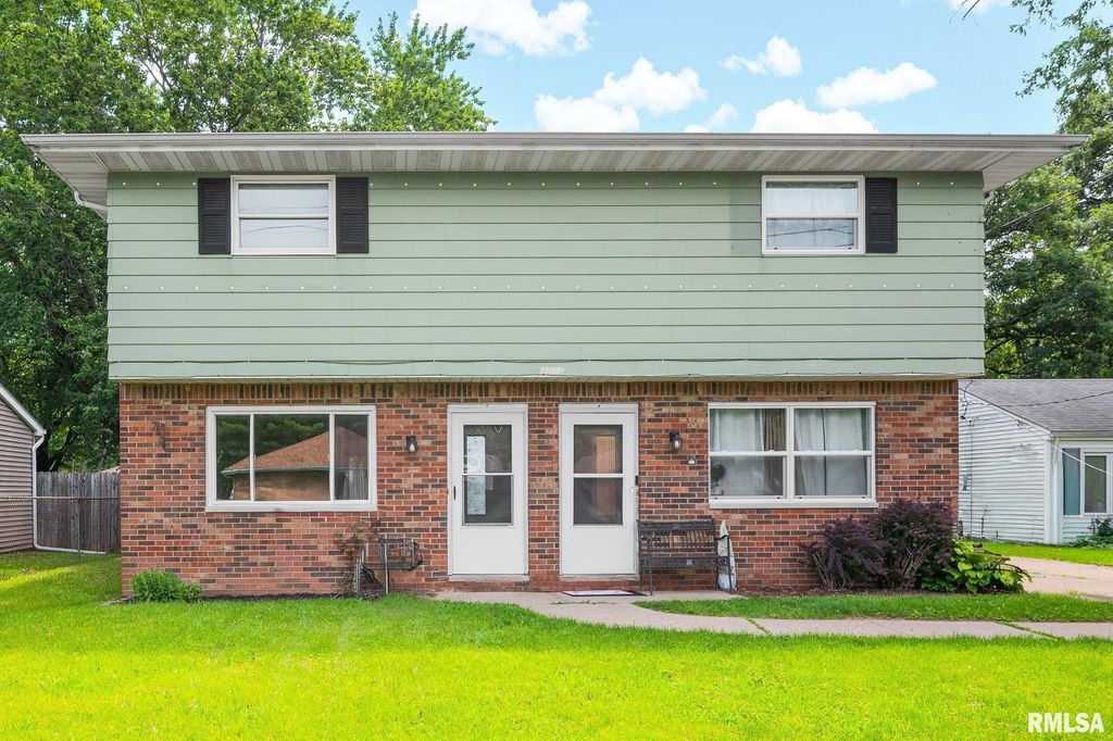 4613 W MEROL Court, Peoria, IL 61604