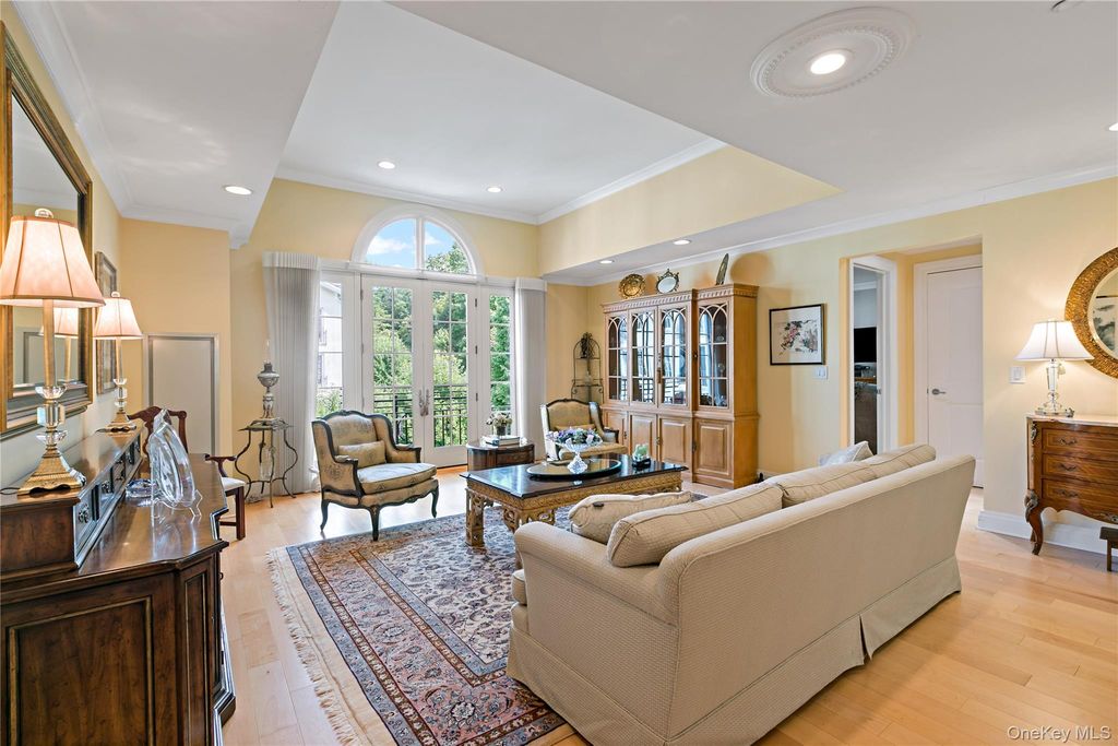 427 Trump Park, Shrub Oak, NY 10588 — exterior