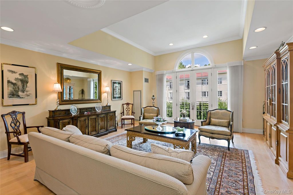 427 Trump Park, Shrub Oak, NY 10588 — photo 2