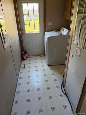 58904 Lily Court, New Haven, MI 48048