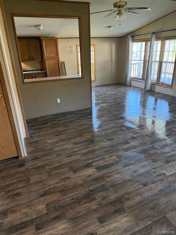 58904 Lily Court, New Haven, MI 48048