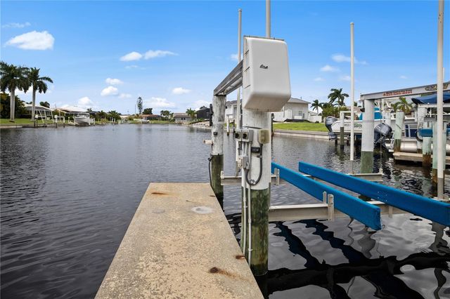 1217 GORDA CAY LANE, Punta Gorda, FL 33950