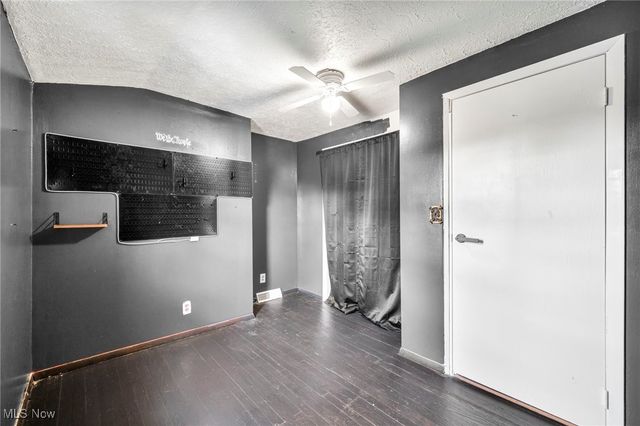 12908 Shadyway Road, Garfield Heights, OH 44125