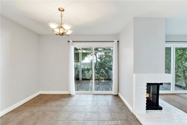 25061 SILVERLEAF, Laguna Hills, CA 92653