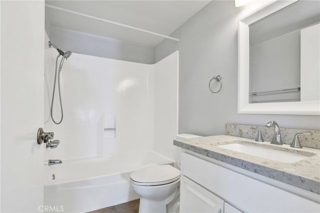 25061 SILVERLEAF, Laguna Hills, CA 92653