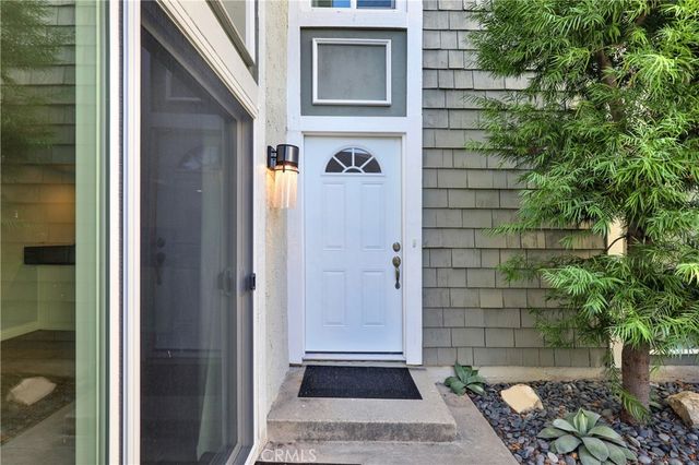 25061 SILVERLEAF, Laguna Hills, CA 92653