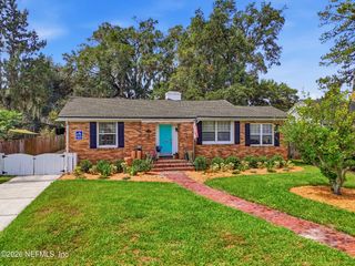 1524 KINGSWOOD Road, Jacksonville, FL 32207