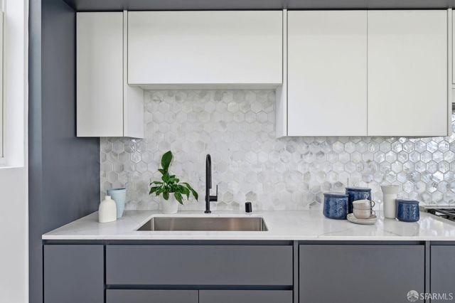 820 Green Street, San Francisco, CA 94133