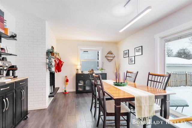 1512 Rossman Avenue, Grand Rapids, MI 49507