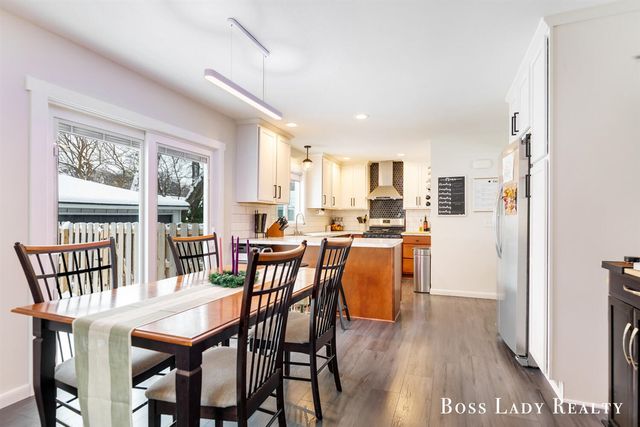 1512 Rossman Avenue, Grand Rapids, MI 49507