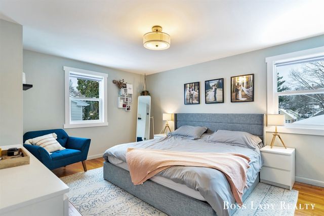 1512 Rossman Avenue, Grand Rapids, MI 49507