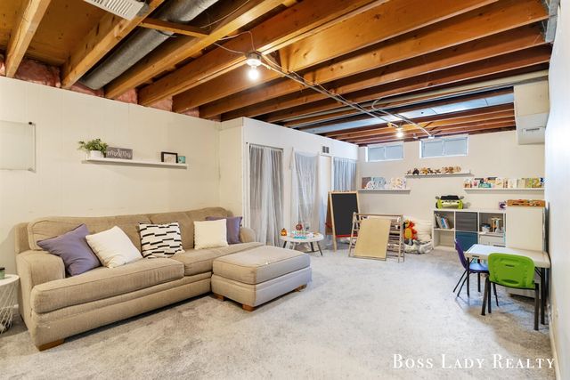 1512 Rossman Avenue, Grand Rapids, MI 49507