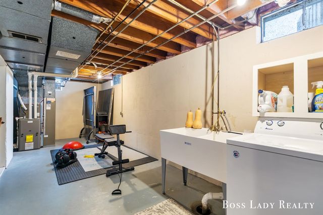 1512 Rossman Avenue, Grand Rapids, MI 49507