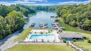 1085 Bluewater Dr Unit 115, Moneta, VA 24121