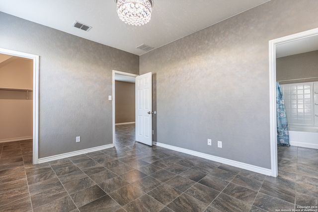 3135 Comanche, San Antonio, TX 78224