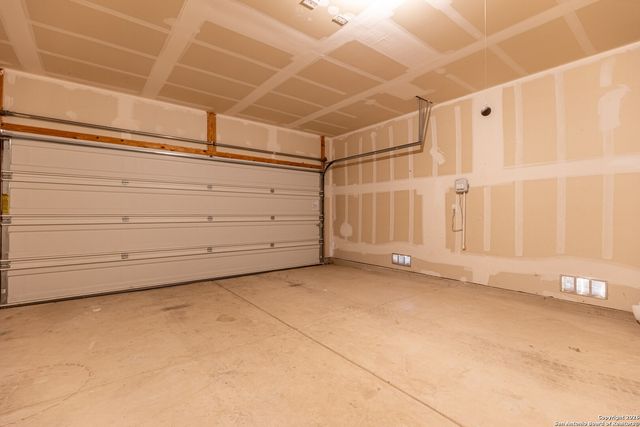 3135 Comanche, San Antonio, TX 78224