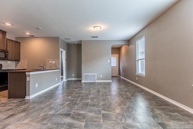 3135 Comanche, San Antonio, TX 78224