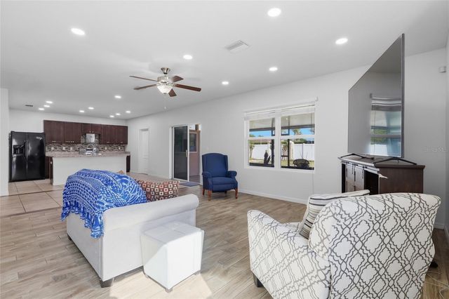 3204 AZALEA BLOSSOM DRIVE, Plant City, FL 33567