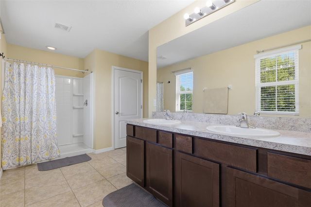 3204 AZALEA BLOSSOM DRIVE, Plant City, FL 33567