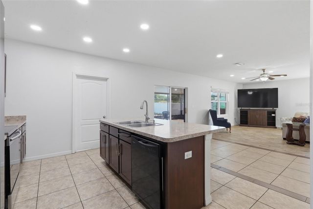 3204 AZALEA BLOSSOM DRIVE, Plant City, FL 33567