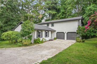 409 Arbor Ridge Drive, Stone Mountain, GA 30087