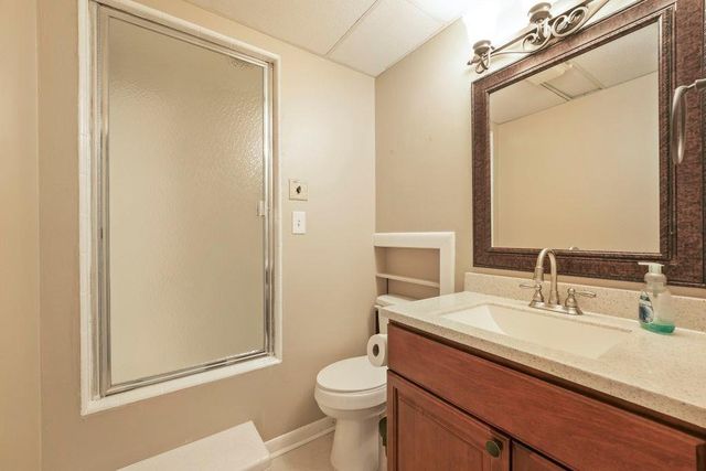 1390 Ridgefield Drive, Roswell, GA 30075
