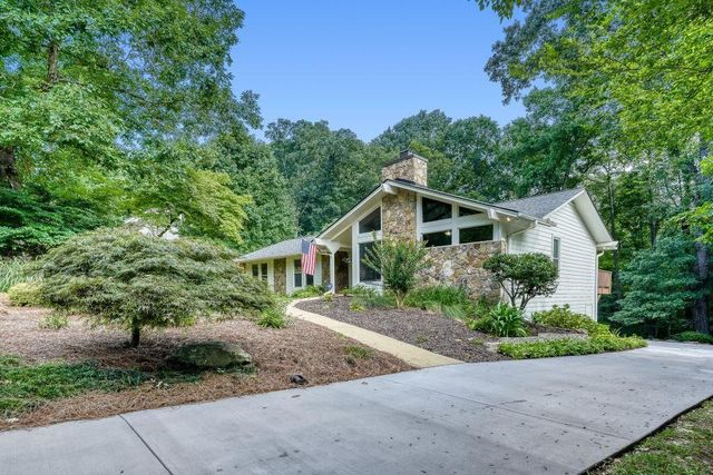 1390 Ridgefield Drive, Roswell, GA 30075