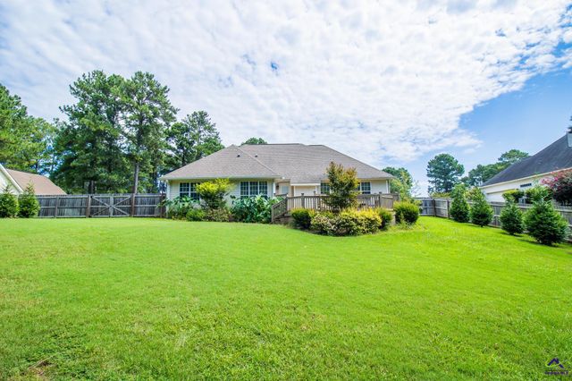 125 Gleneagle Drive, Byron, GA 31008