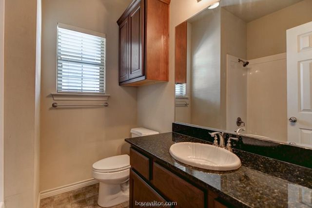 146 Forest Drive, College Station, TX 77845