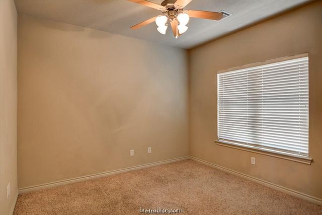 146 Forest Drive, College Station, TX 77845