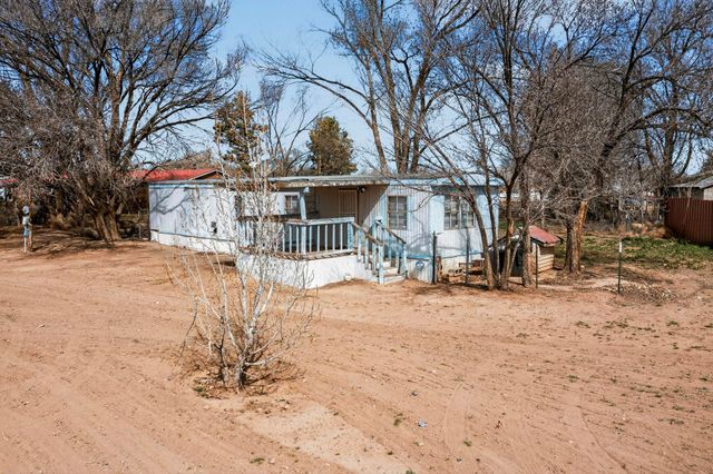 85 N El Cerro Loop, Los Lunas, NM 87031