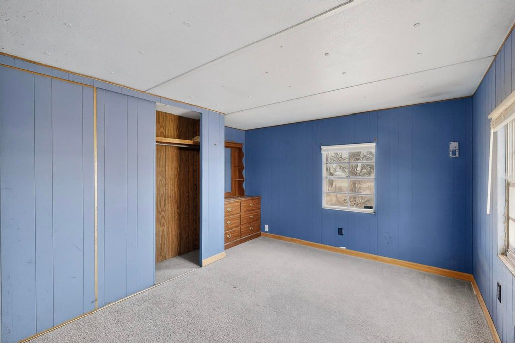 Image 17 of property listing at 85 N El Cerro Loop, Los Lunas, NM 87031