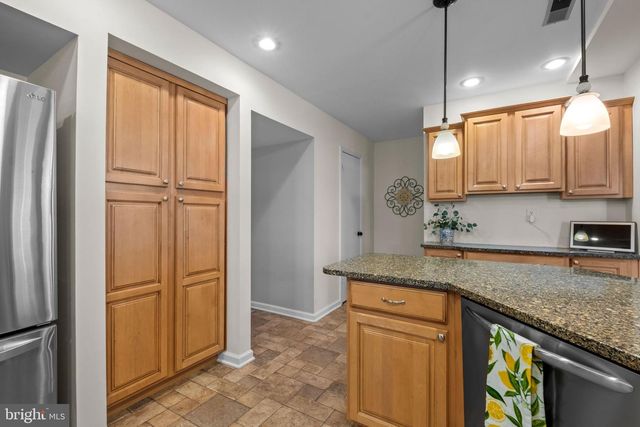 119 HAMPTON DR, Langhorne, PA 19047