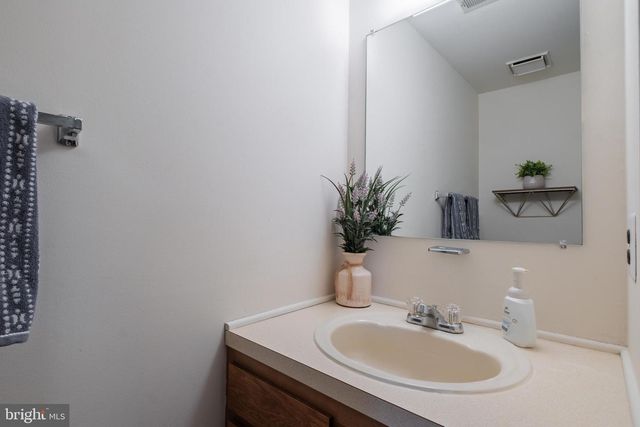 119 HAMPTON DR, Langhorne, PA 19047