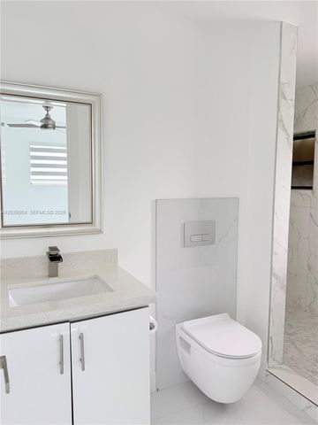 18133 SW 93rd Ave, Palmetto Bay, FL 33157
